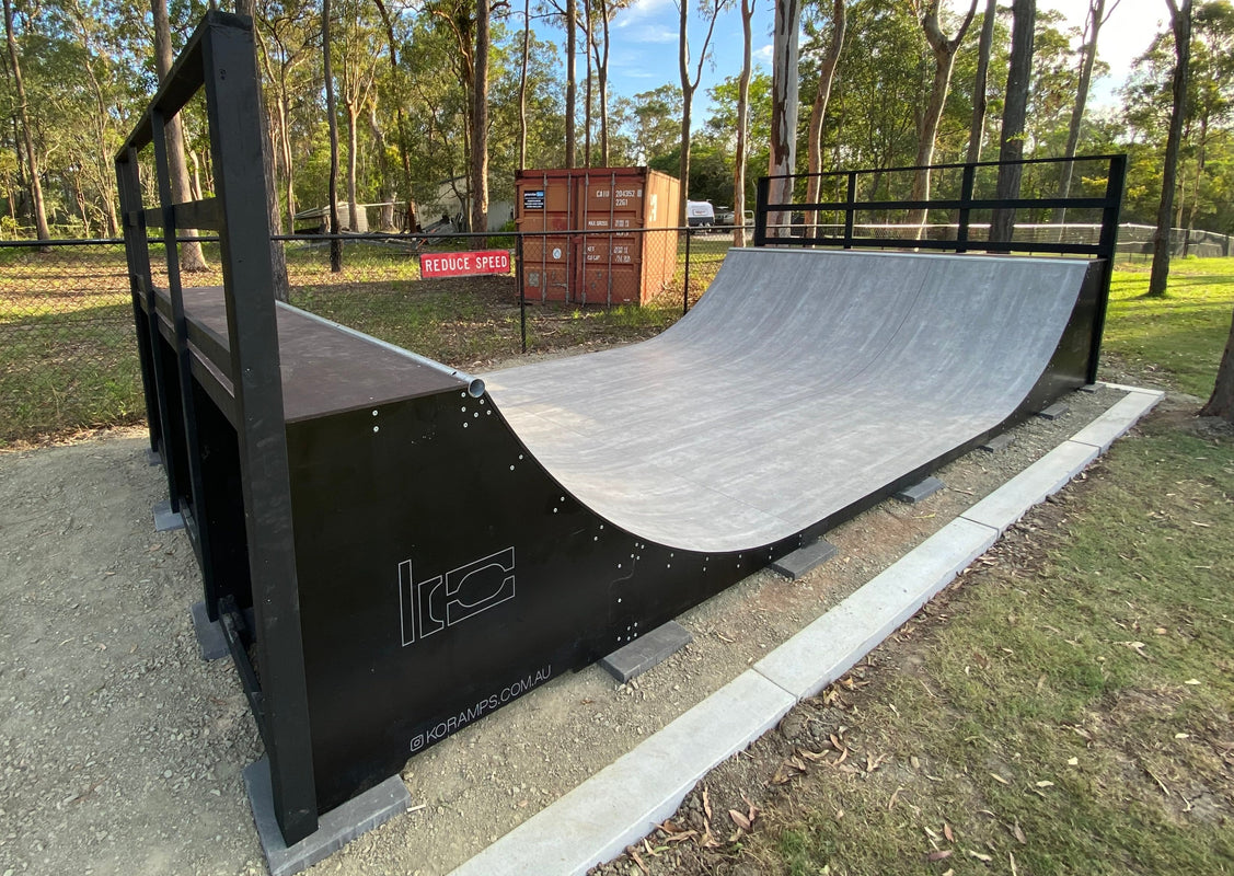 HALF PIPES